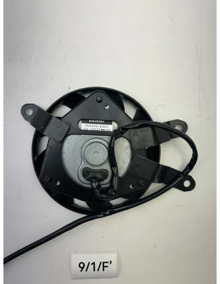 Ventilateur de radiateur droit origine YAMAHA FZ8 / FZ 8 2011 - 2015 – 2D1124051000