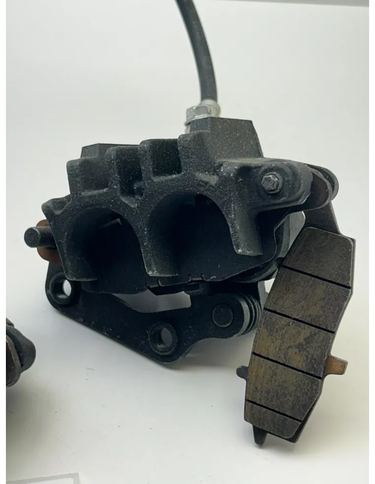 Paire d'étriers de frein avant origine KAWASAKI ER-6F 650 2010 - 2016 – 430800077DJ / 430800076DJ