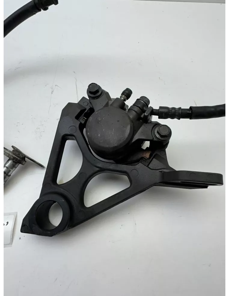 Etrier de frein arrière complet (avec platine) et maître cylindre (avec bocal) YAMAHA TDM 900 2002 - 2013 – 5PS-2580W-10 / 5PS-2