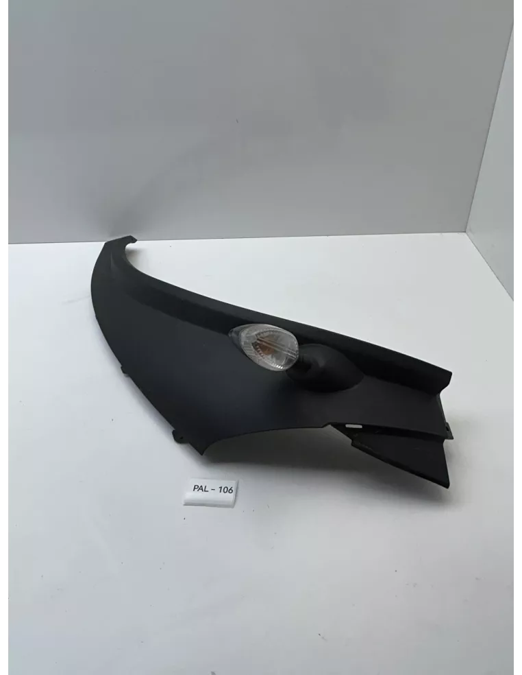 Coque arrière droite origine PIAGGIO MP3 500 2011 - 2014 – 672394