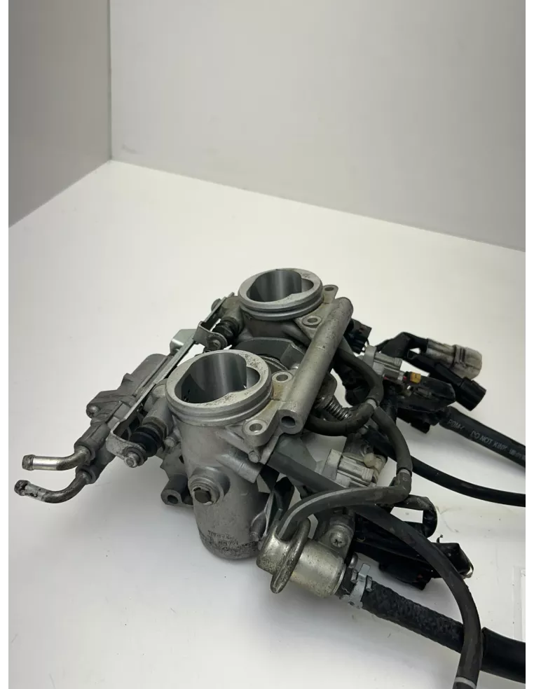Rampe d'injection complète origine YAMAHA TDM 900 2002 - 2014 – 5PS-13750-00