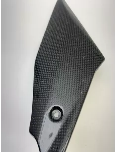 Panneau latéral droit sous réservoir en fibre de carbone LighTech YAMAHA R1 2015 - 2019 – CARY5080 2