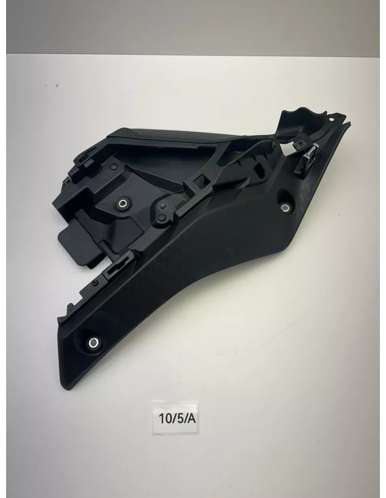 Cache latéral gauche origine YAMAHA R1 2015 - 2019 – 2CR-2836A-01-00
