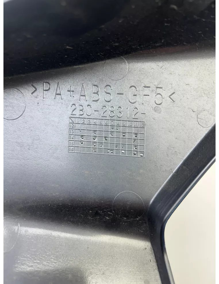 Cache carénage latéral droit origine YAMAHA FJR 1300 2013 - 2016 – 2BC-28312-00
