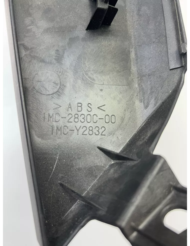 Panneau de carénage supérieur gauche origine YAMAHA FJR 1300 2013 - 2024 – 1MC-2830C-00