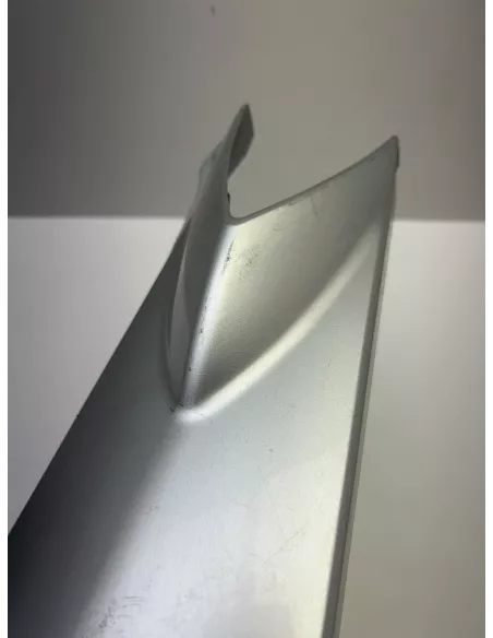 Flanc latéral droit sous selle origine gris YAMAHA FJR 1300 2001 - 2005 – 5JW-21721-00