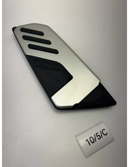 Tapis de marche-pied gauche aluminium origine YAMAHA TMAX 530 2017 - 2019 – 2PW-27483-00