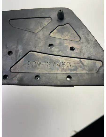 Tapis de marche-pied gauche aluminium origine YAMAHA TMAX 530 2017 - 2019 – 2PW-27483-00