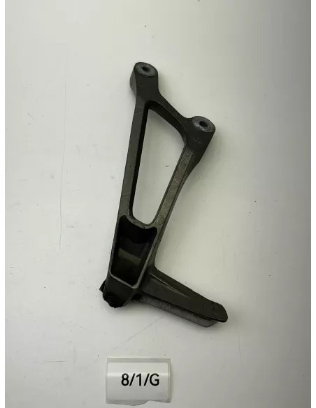 Platine de repose pied arrière droit origine HONDA CB 1000 R 2008 - 2016 – 50765-MFNA-D000