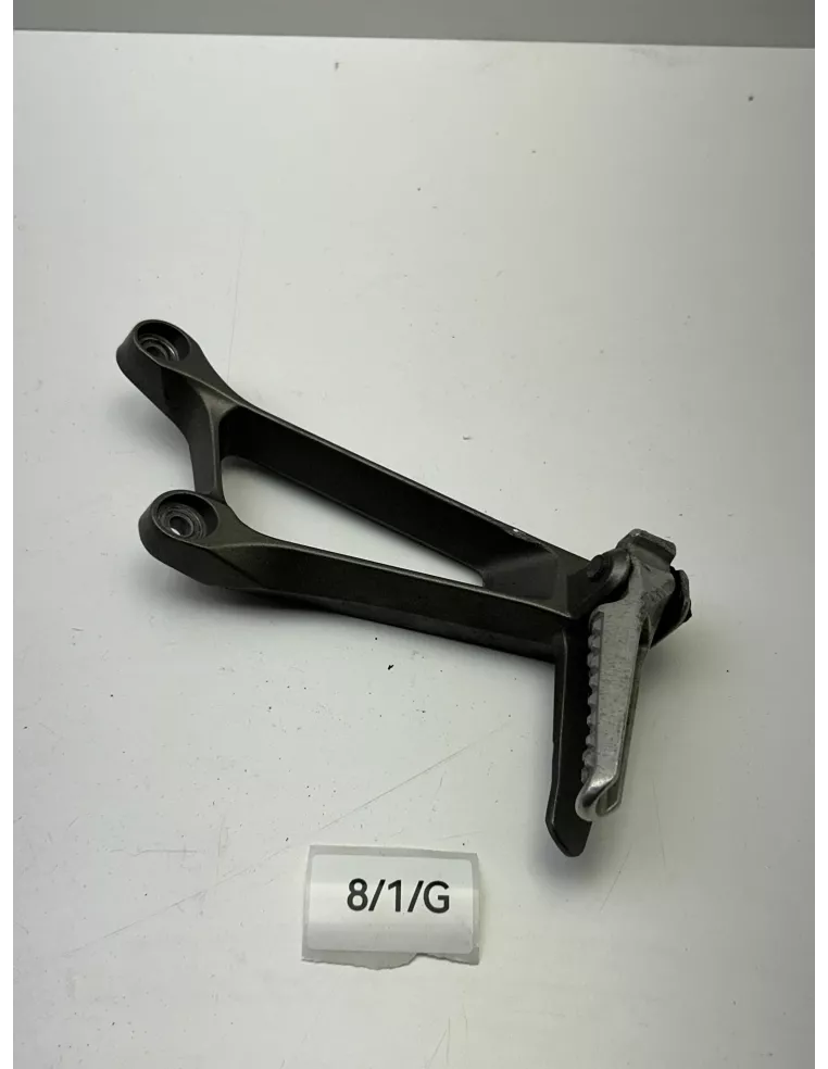 Platine de repose pied arrière droit origine HONDA CB 1000 R 2008 - 2016 – 50765-MFNA-D000