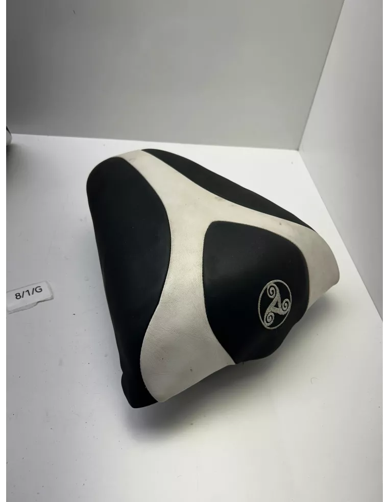 Selle pilote et passager personnalisées origine HONDA CB 1000 R 2008 - 2016 – 77100-MFN-D000 / 77300-MFN-D000