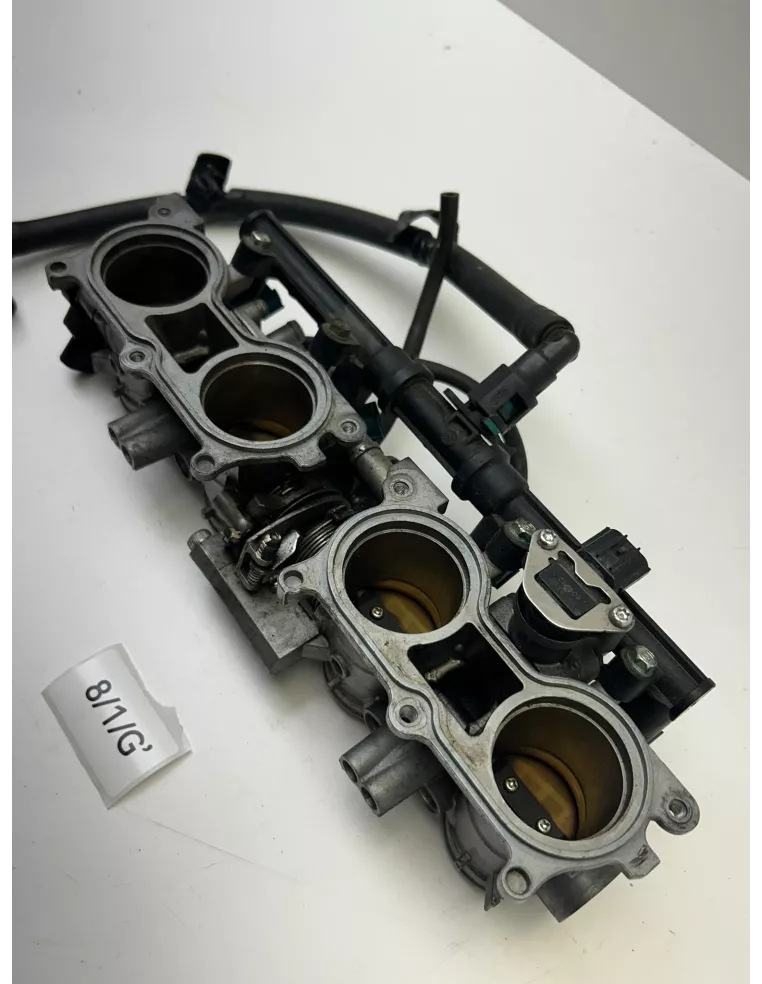 Rampe d'injection complète HONDA CB 1000 R  2008 - 2016 – 16400-MFN-D01