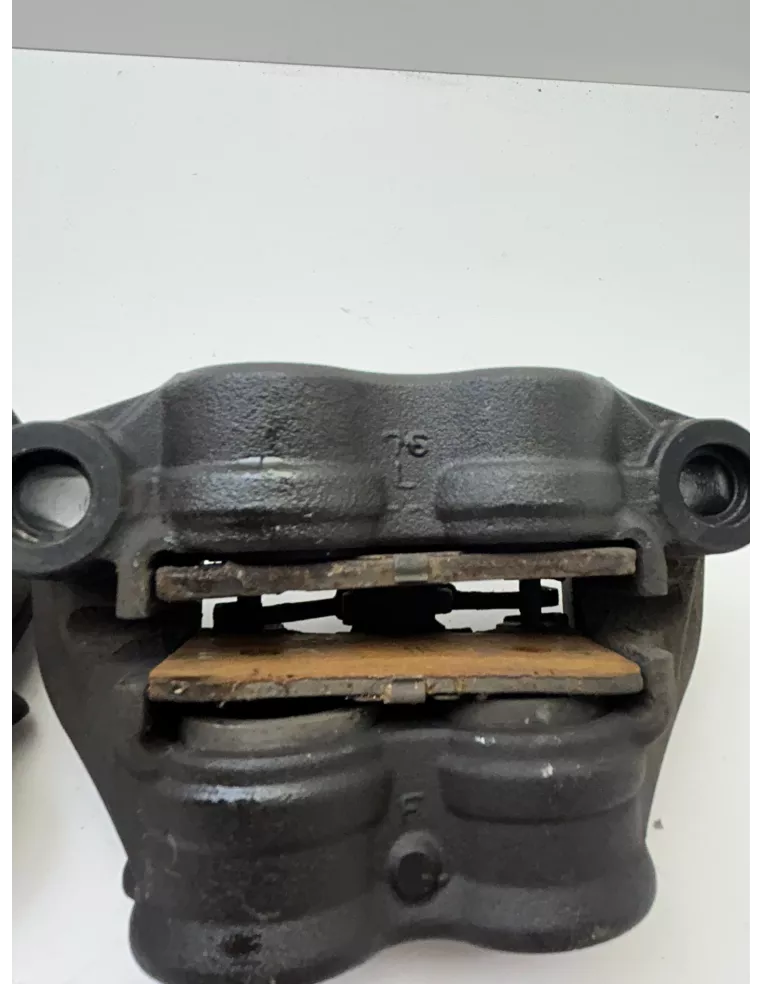 Paire d'étriers de frein avant origine HONDA CB 1000 2008 - 2016 – 45250-MFN-D13 / 45150-MFN-D12