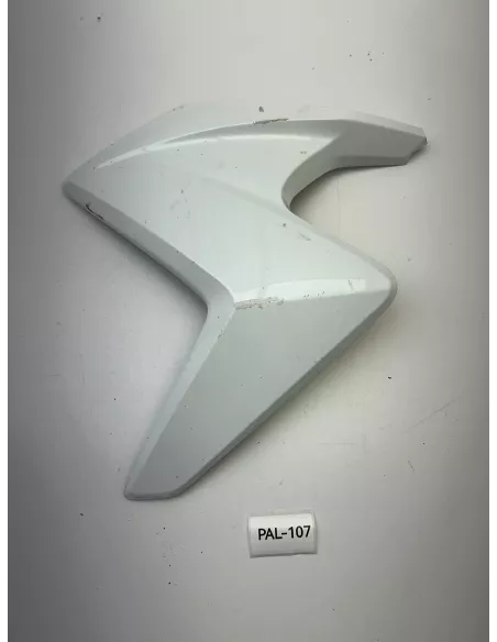Ecope de radiateur gauche blanche origine HONDA CB 1000 R 2008 - 2016 – 19230-MFN-D00ZA