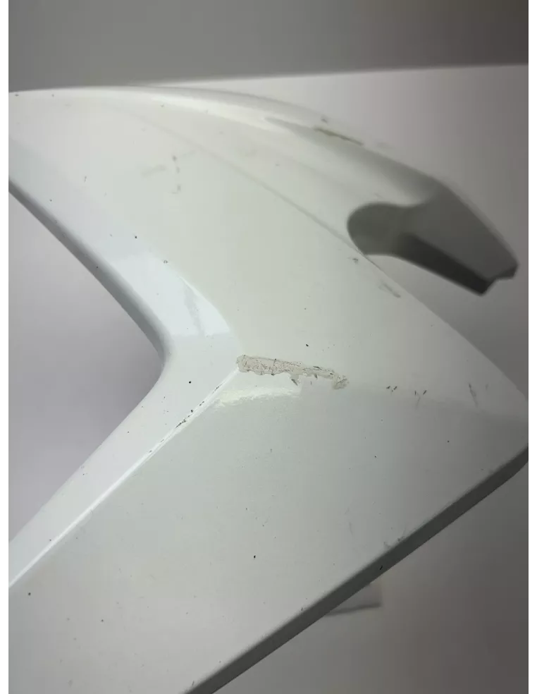 Ecope de radiateur gauche blanche origine HONDA CB 1000 R 2008 - 2016 – 19230-MFN-D00ZA