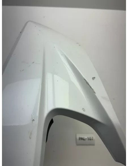 Ecope de radiateur gauche blanche origine HONDA CB 1000 R 2008 - 2016 – 19230-MFN-D00ZA