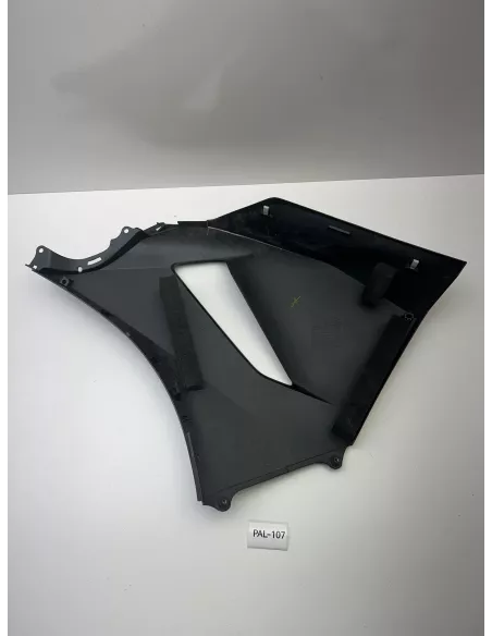 Flanc de carénage avant droit origine HONDA CBR 600 RR 2024 - 2026 – 64310-MKZ-J000