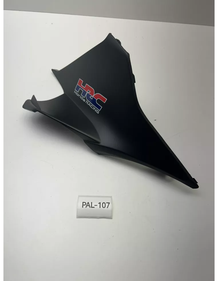 Cache flanc de carénage droit origine HONDA CBR 600 RR 2024 - 2025 – 64321-MKZ-J000