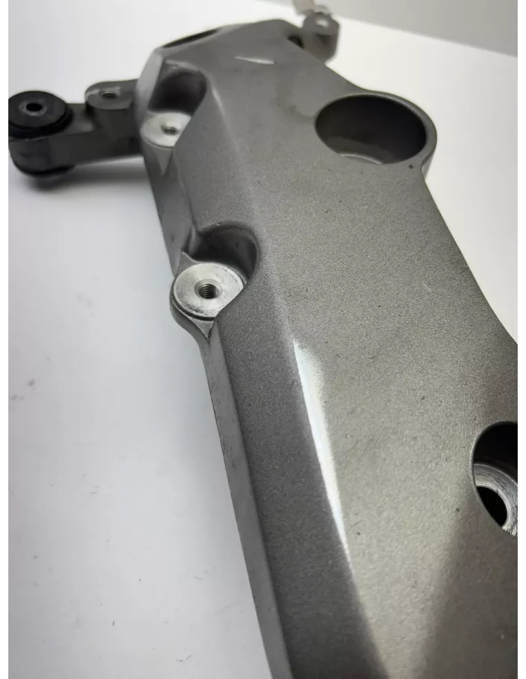 Support moteur gauche origine HONDA CB 1000 R 2008 - 2016 – 50700-MFN-D60