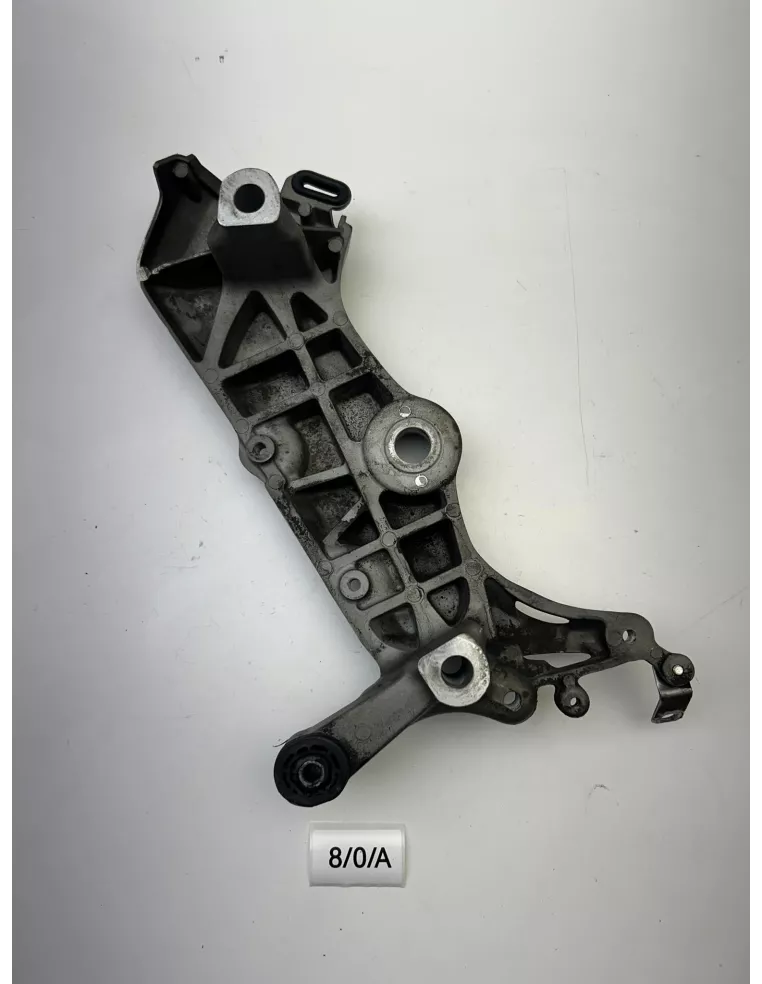 Support moteur gauche origine HONDA CB 1000 R 2008 - 2016 – 50700-MFN-D60
